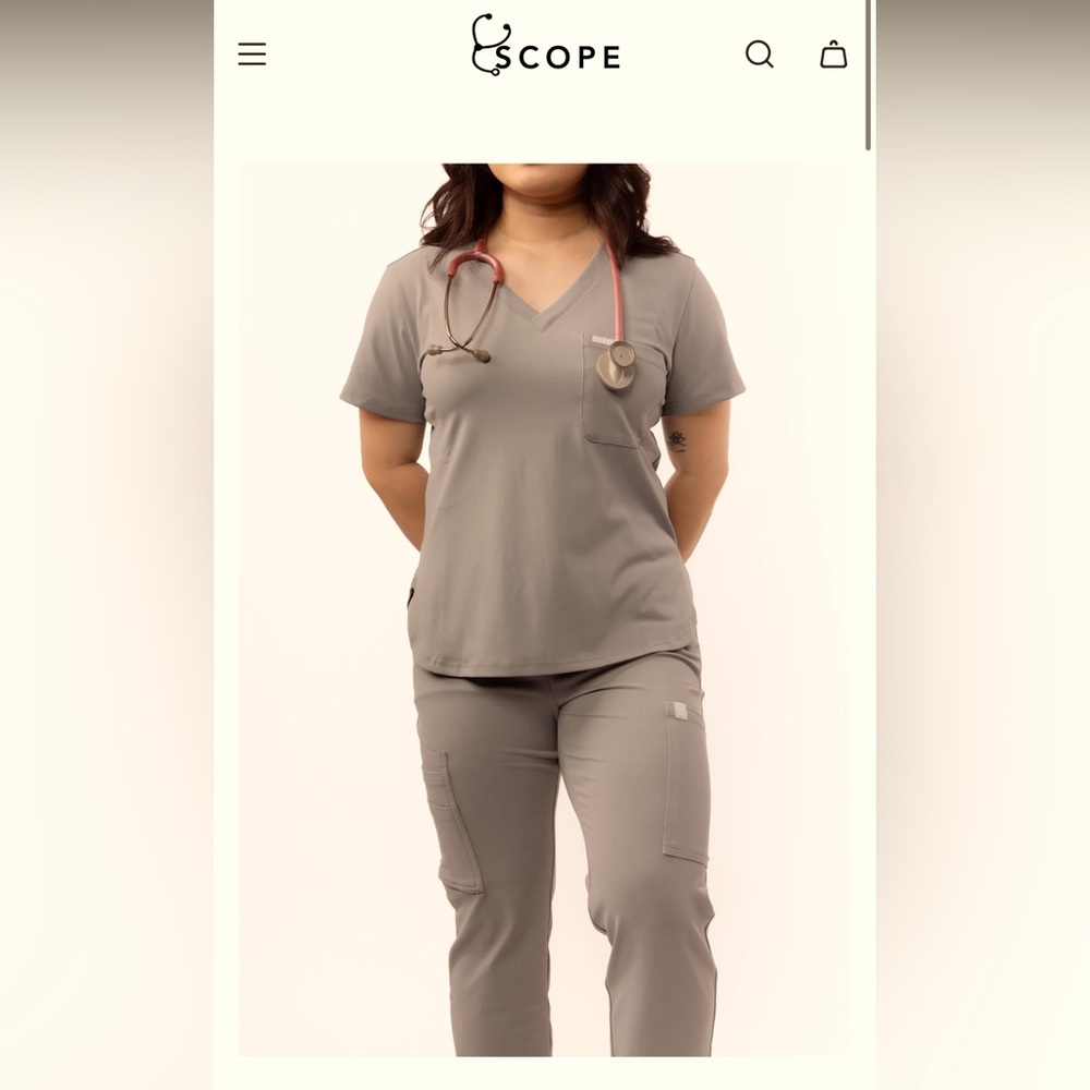 Scope dusty sage scrub set